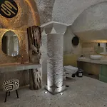 ベッド・アンド・ブレックファスト Eka Cave Maison Authentic Cave Boutique In Cappadocia Village