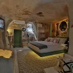 Eka Cave Maison Authentic Cave Boutique In Cappadocia Village ネヴシェヒル