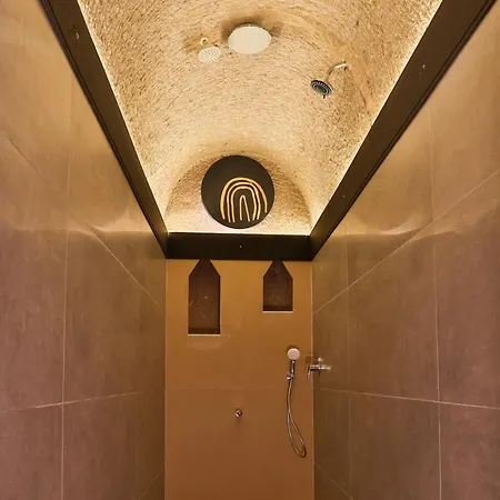 Bed & Breakfast Eka Cave Maison *