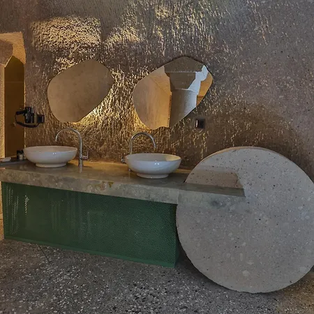 Bed & Breakfast Eka Cave Maison