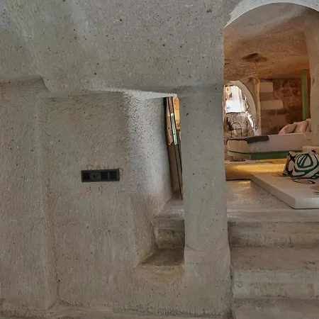 Bed & Breakfast Eka Cave Maison