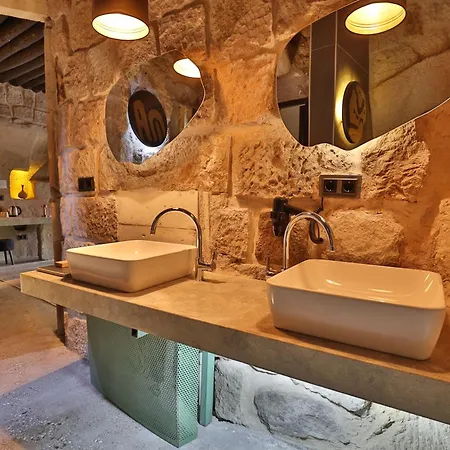 Bed and Breakfast Eka Cave Maison Νεβσεχίρ