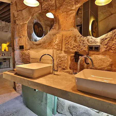 Eka Cave Maison Authentic Cave Boutique In Cappadocia Village Bed and breakfast 4*
