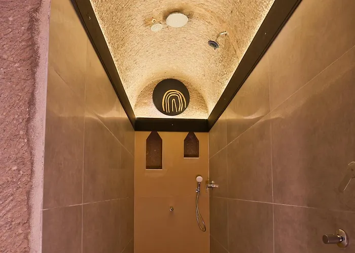 住宿加早餐酒店 Eka Cave Maison Authentic Cave Boutique In Cappadocia Village 4*